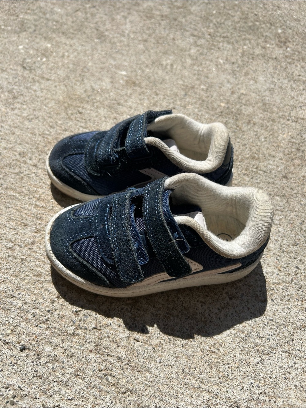 Cat & Jack Navy Blue Velcro Toddler Sneakers